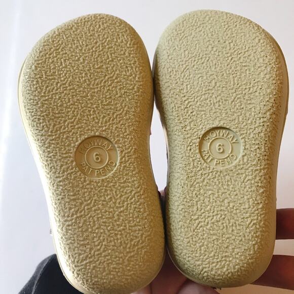 New! Saltwater Shiny Fuchsia Sweetheart Sandals 6 - Picture 3 of 5